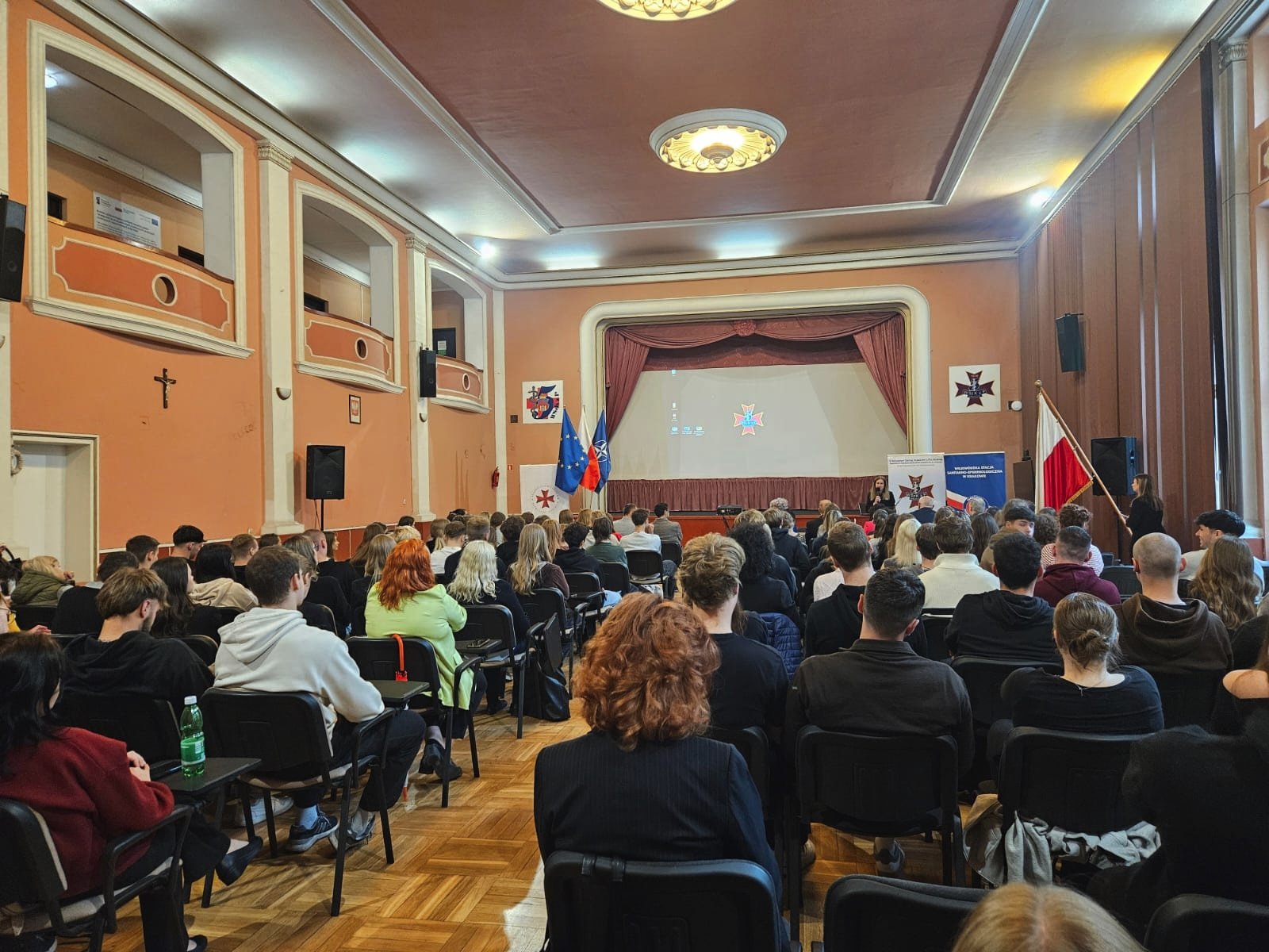 Konferencja „Jak chronić się przed zwiększonym ryzykiem zachorowania na raka lub czerniaka skóry?”
